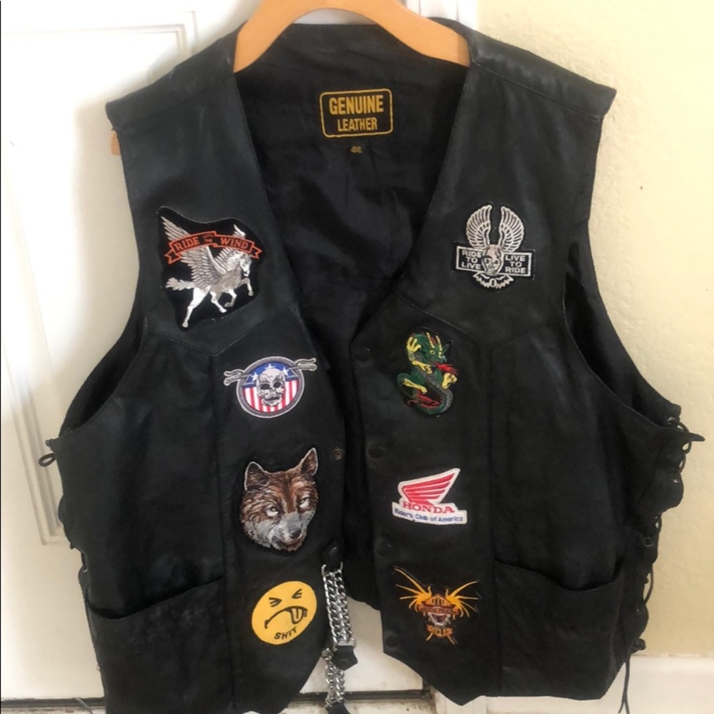 Black leather motorcycles vest Size 4X